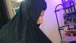 Video Panas Pria Bangladesh Menggoda Pembantu Berhijab