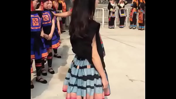 Tetesan Payudara Tionghoa Yang Menggoda Mata