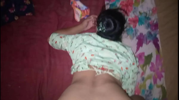 Desi Cewek Lagi Digebukin Pelukan Panas Sampe Lemes
