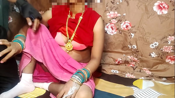 Bini Hot Pakai Baju Merah, Suami Desi Siapin Malam Penuh Nafsu