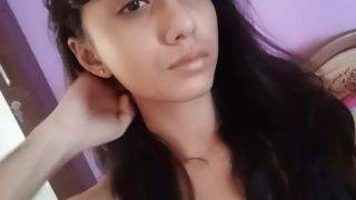 Desi Cewek Pamer Selfie Telanjang