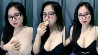 Imeyldaa, Host Cantik Toge Yang Bikin Kelamin Penasaran.