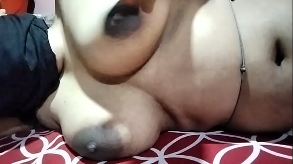 Mallu Indian Bhabh Lagi Horny, Nungguin Jatah Di Kamar.