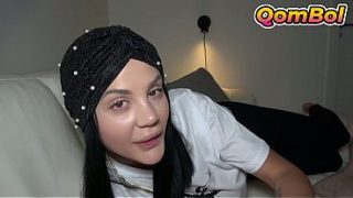Ngewe Hot Sama Kakak Tiri Berjilbab Turki, Elnaz, Sange Banget