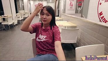 Bokep Indo Paling Anyar – Cewek Kampus Sangean Selingkuh Pas Janjian Lunch – Kontol Dimasukin Ke Memek Basah