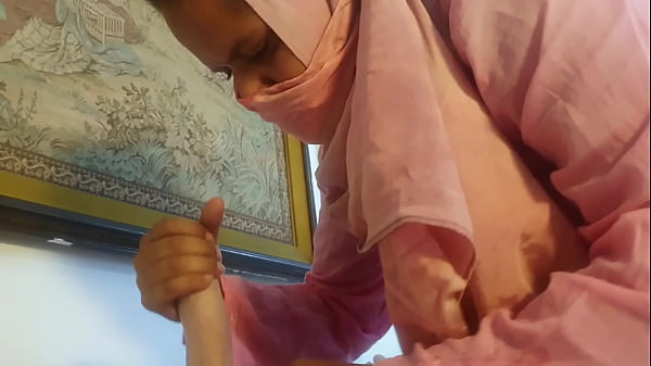 Desi Cewek Lagi Dapet Pijatan Lintas Ras, Makin Digosok Makin Basah.