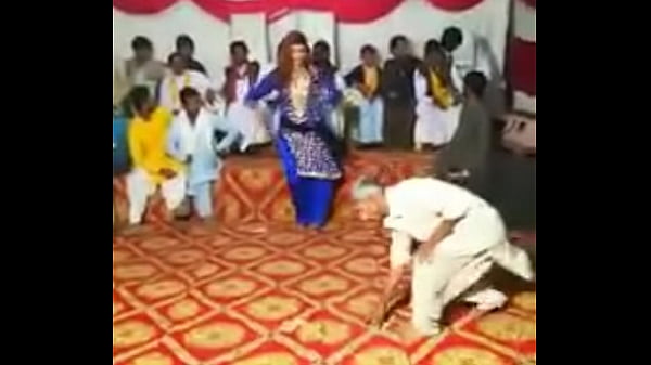 Nari Goyang Desi, Badan Panas Bikin Mabok Kepayang