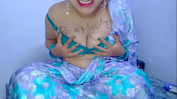 Sangeeta Ngomongin Hal-hal Mesum Pake Bahasa Hindi, Bikin Makin Panas Dan Basah