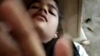 Anak Banglades Umur 18 Tahun, Masih Amatir, Lagi Nikmatin Ngewe