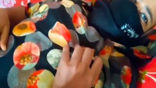 Mesum Banget, Doi Nikmatin Chuda Chudi Sama Adik Tiri Yang Lagi Horny.