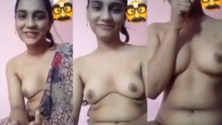 Video Call, Cewek India Bugil Mainin Memek Sampe Basah