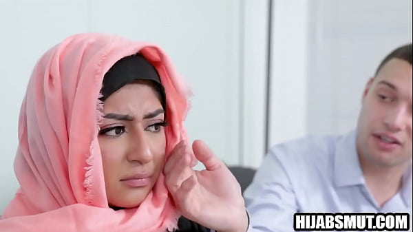 Gadis Hijab Terpaksa Digarap Bule Amerika Sampai Mampus