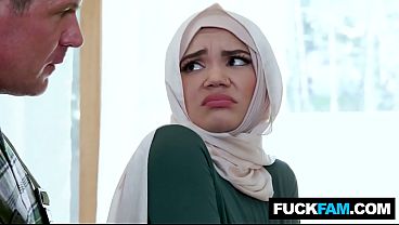 Ngentot Pertama Si Hijabi Manis Sama Tukang Ledeng Naudi Nala, Jason Sarcinelli, Bikin Makin Pengen