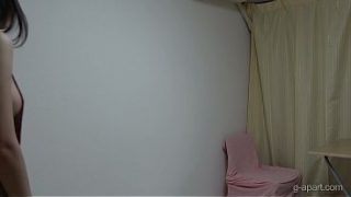 Mandi Sambil Ganti Baju, Cewek Jepang Cantik Dengan Tetek Montok Dan Memek Bulu Lebat Buka Baju Cheongsam, Lalu Mandi Dan Pakai Lingerie Seksi.