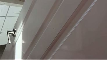 Rahasia Nafsu Ibu Tiri Montok ~ Lauren Phillips ~ Fantasi Rumah Tangga Panas ~ Scott Stark