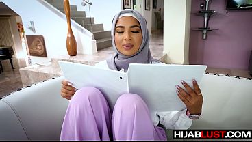 Hijab Babe Babi Belajar Ngentot Biar Cepet Adaptasi – Hijablust