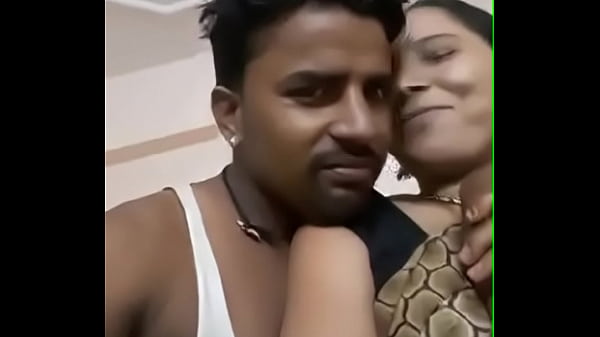 Desi Aunty Gede-gede Dipencet, Crot Di Mana-mana