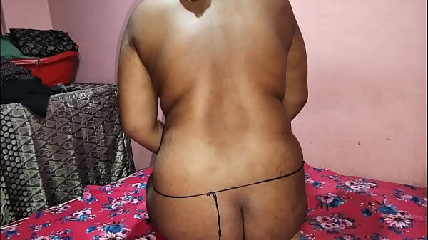 Pembantu Perawan Asli Dibersihin Kontol Sama Bos Kamar Pertama Kali Pake Suara Hindi