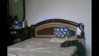 Pelayan Lugu Di Tamil Nadu Digebukin Majikan Bejat, Makin Kenceng Makin Basah.