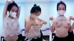 Toket Montok Host Bocil Goyang Sange Di Mango Live