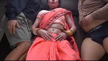 Indian Senggol Bokep Ibu Tiri Dan Anak Tiri Sendiri, Hot Banget Bikin Makin Pengen