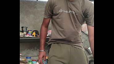 Bocah India Sendirian Muter-muter Kontol Kecilnya Yang Mungil