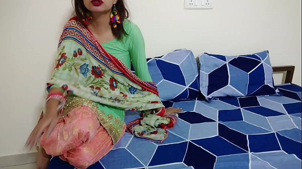 Saarabhabhi6 को फुसलाकर गांड की जोरदार चुदाई की, साफ हिंदी आवाज में भाग 1